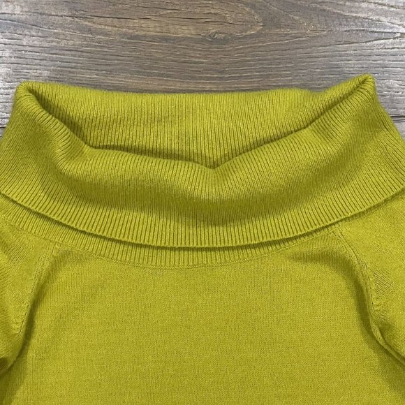 ANTHROPOLOGIE Sweater Sz Small $119‎ Soft Shelby Off Shoulder Mustard Yellow Top - Picture 2 of 12